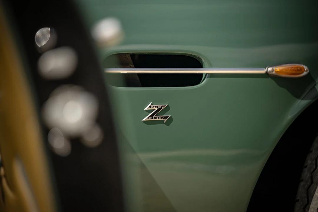 2000 Aston Martin DB4 GT Zagato - Image 3 of 30