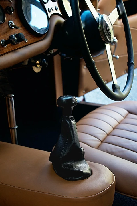 1960 AC - Image 17 of 30