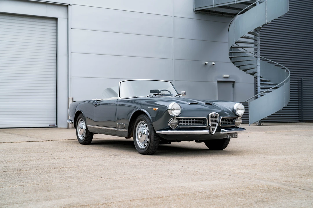 1960 Alfa Romeo 102-Series 2000 - Image 4 of 31