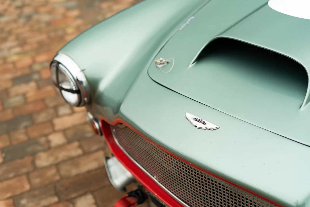 1960 Aston Martin DB4 - Image 30 of 31