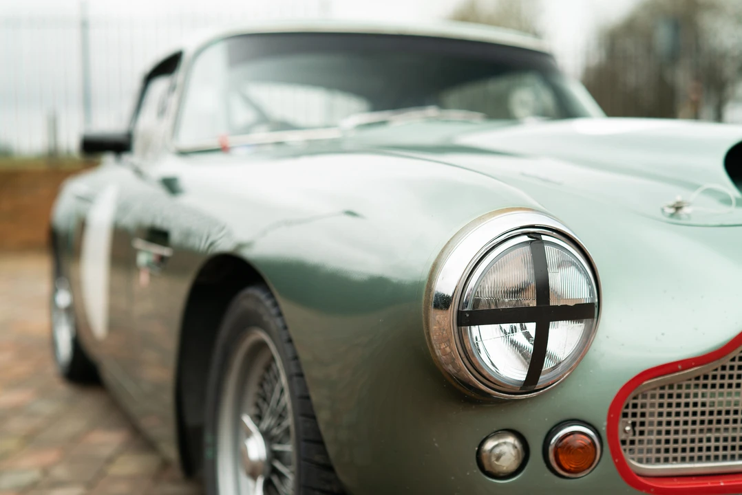 1960 Aston Martin DB4 - Image 28 of 31
