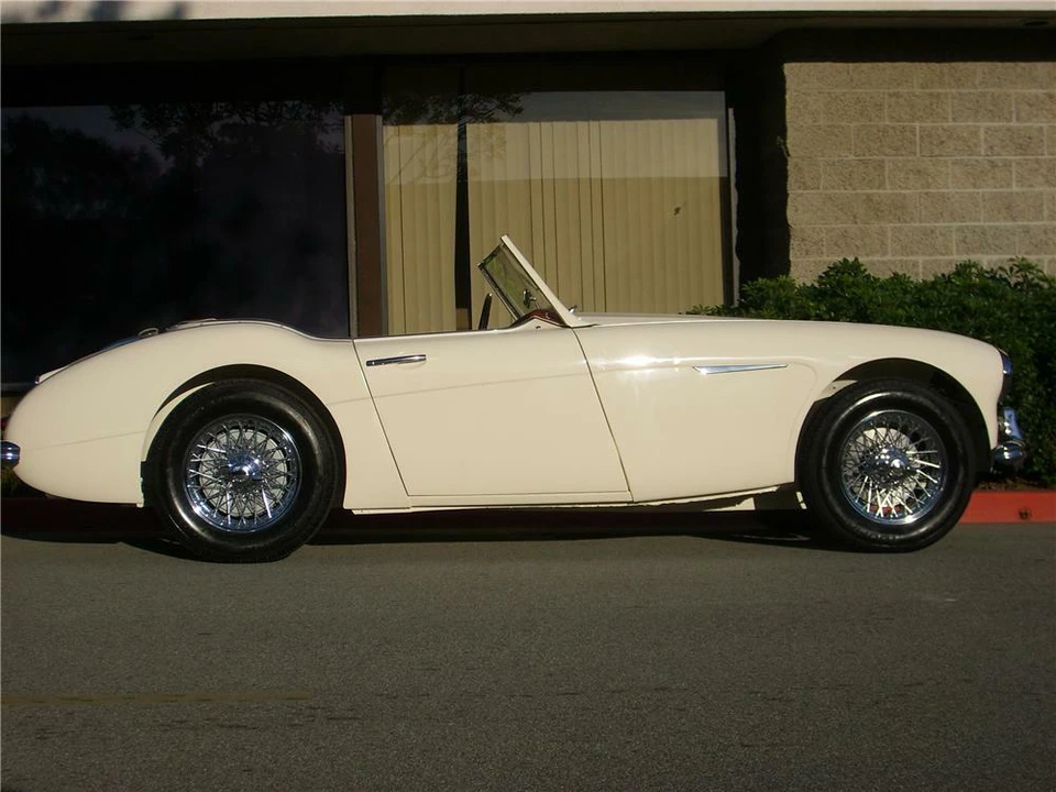 1960 Austin-Healey 3000 Mark I - Image 4 of 4