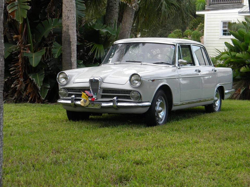 1960 Alfa Romeo 102-Series 2000 - Image 3 of 31