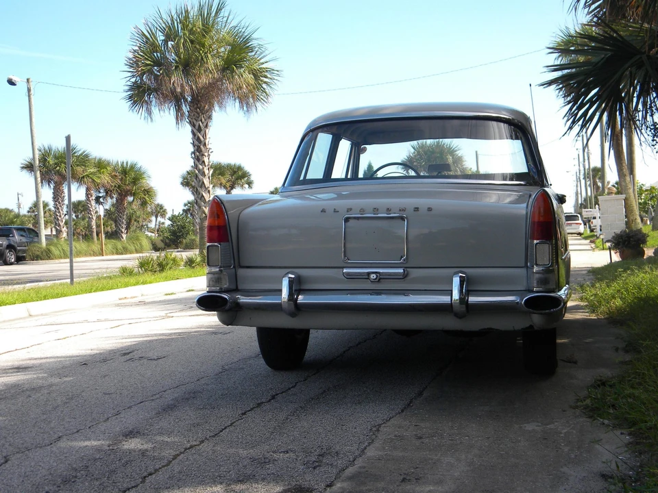 1960 Alfa Romeo 102-Series 2000 - Image 6 of 31