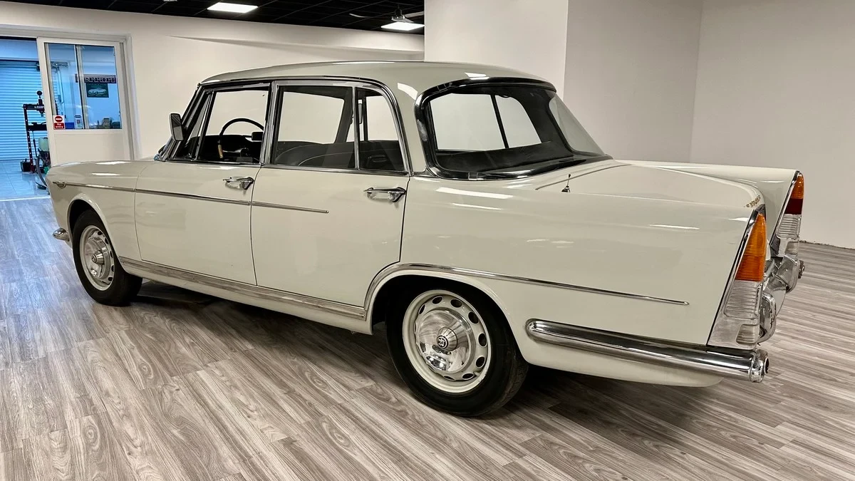 1960 Alfa Romeo 102-Series 2000 - Image 7 of 31