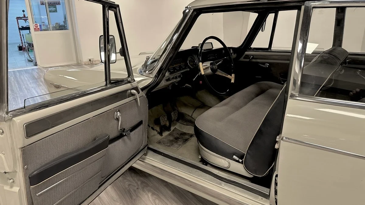 1960 Alfa Romeo 102-Series 2000 - Image 13 of 31