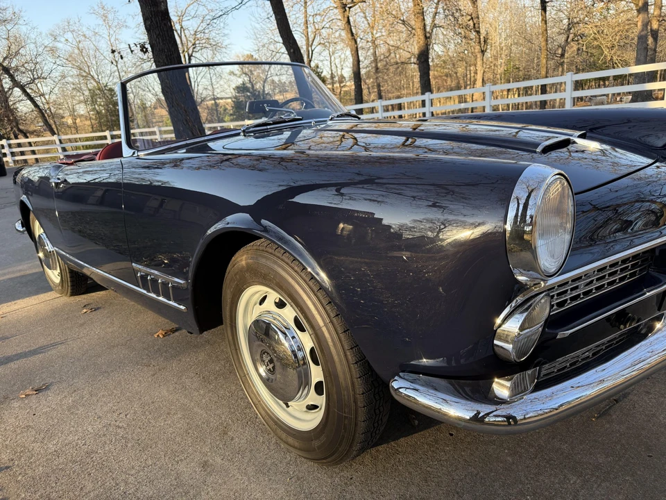 1960 Alfa Romeo 102-Series 2000 - Image 16 of 31