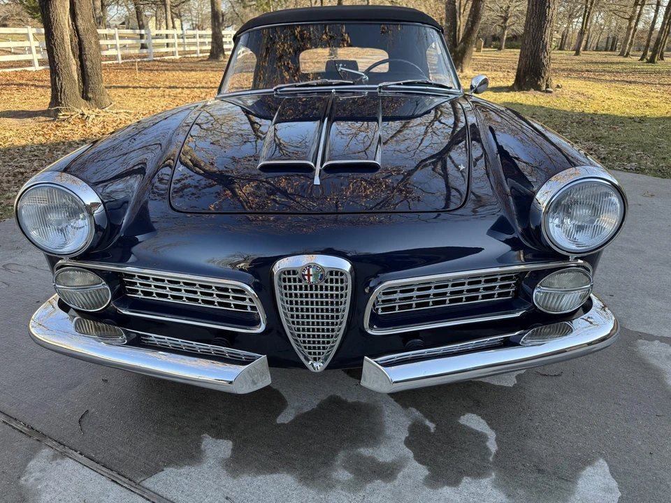 1960 Alfa Romeo 102-Series 2000 - Image 8 of 31