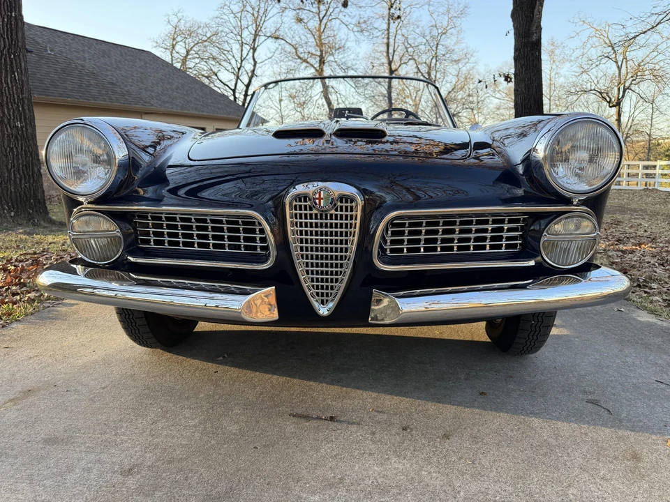 1960 Alfa Romeo 102-Series 2000 - Image 21 of 31