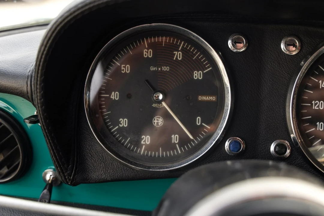 1960 Alfa Romeo 102-Series 2000 - Image 25 of 30