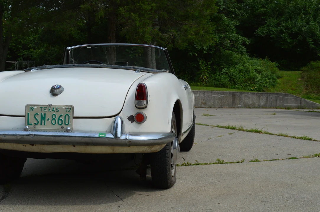 1960 Alfa Romeo Giulietta - Image 13 of 31