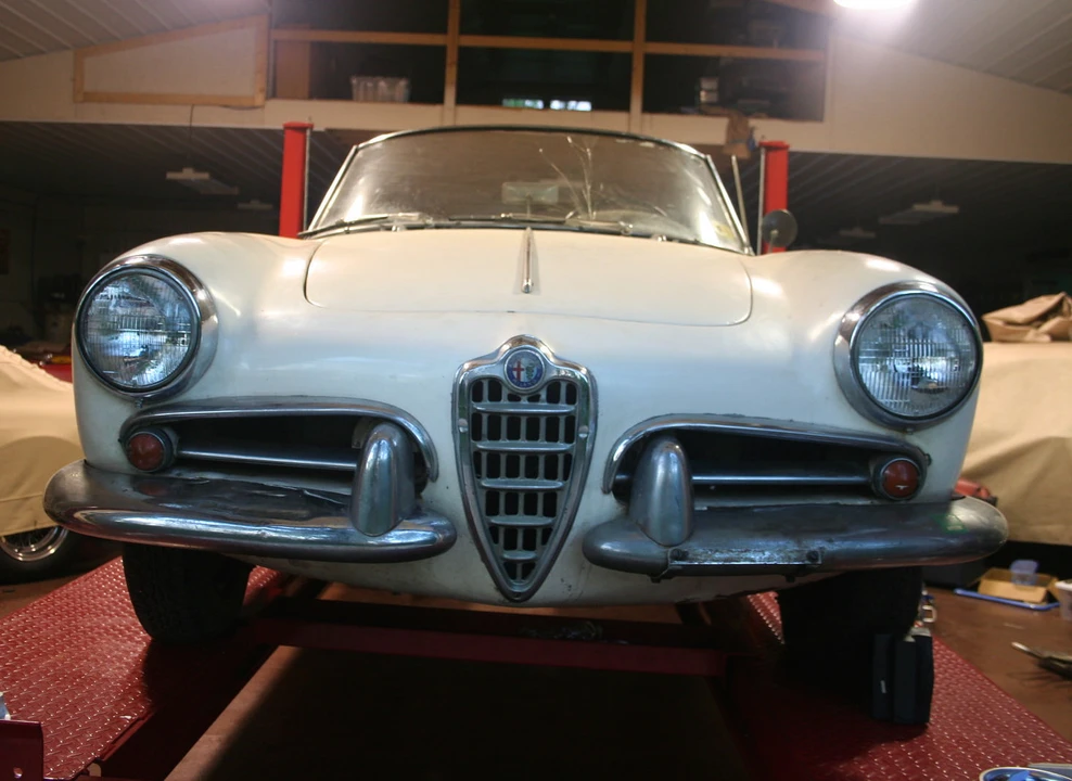 1960 Alfa Romeo Giulietta - Image 19 of 31