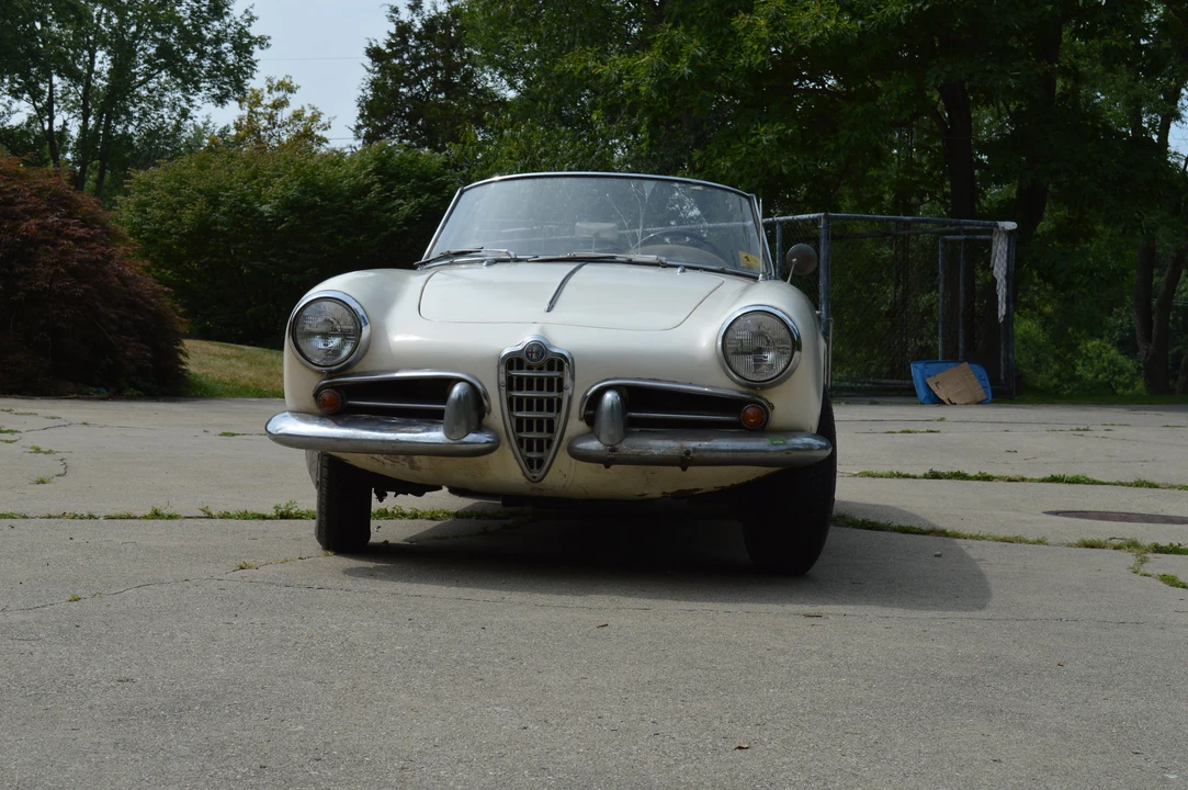 1960 Alfa Romeo Giulietta - Image 2 of 31