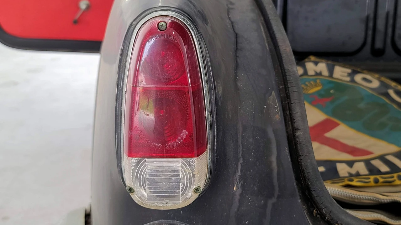 1960 Alfa Romeo Giulietta - Image 17 of 31