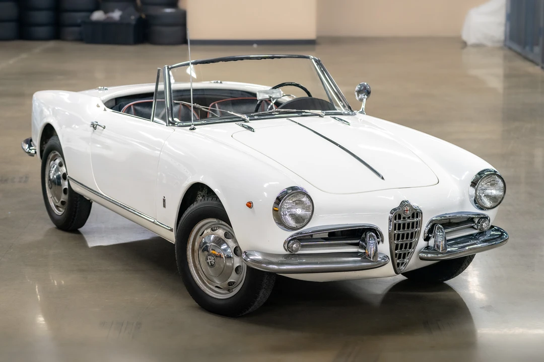 1960 Alfa Romeo Giulietta - Image 12 of 31