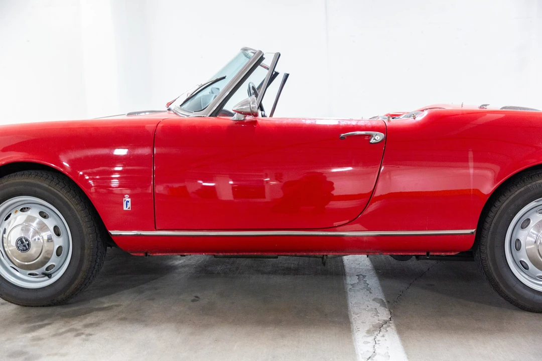 1960 Alfa Romeo Giulietta - Image 21 of 31
