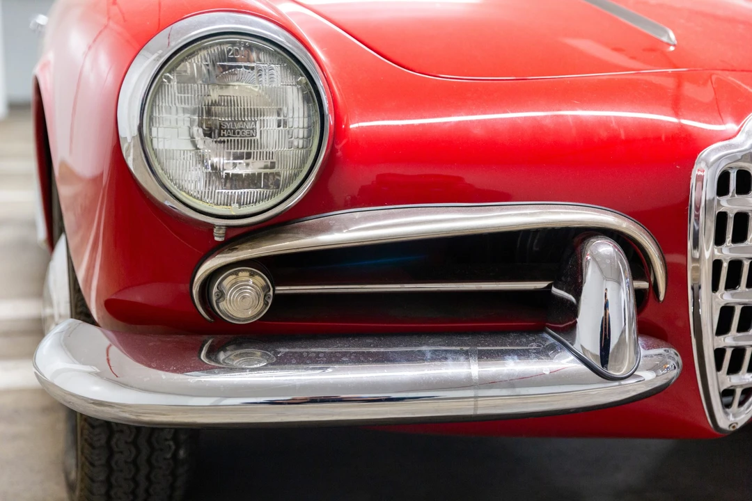 1960 Alfa Romeo Giulietta - Image 28 of 31