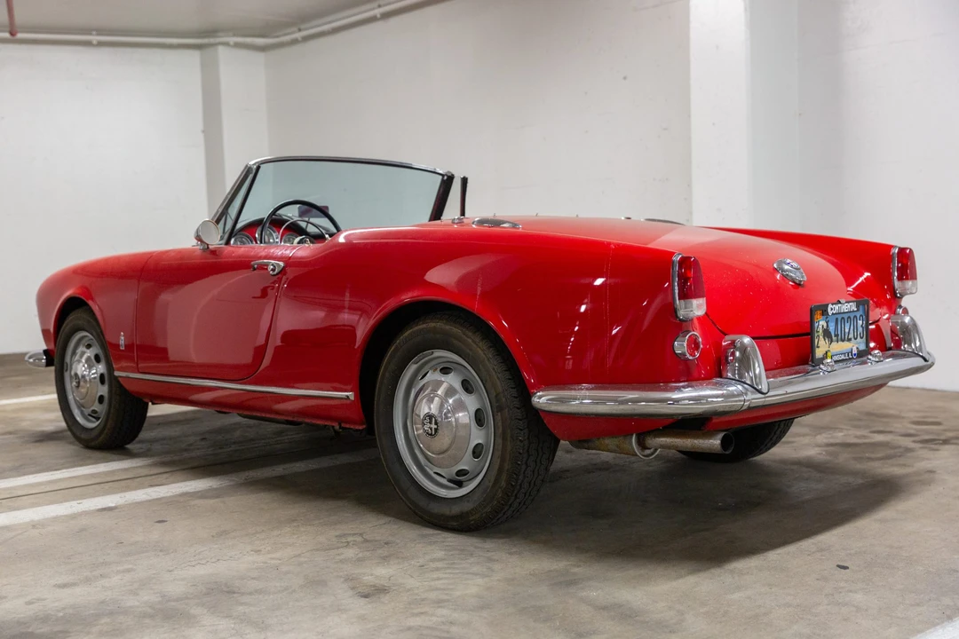 1960 Alfa Romeo Giulietta - Image 11 of 31