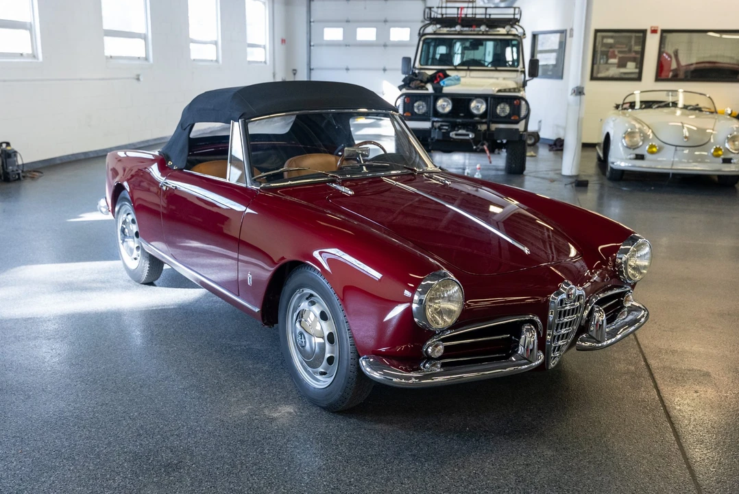 1960 Alfa Romeo Giulietta - Image 21 of 31