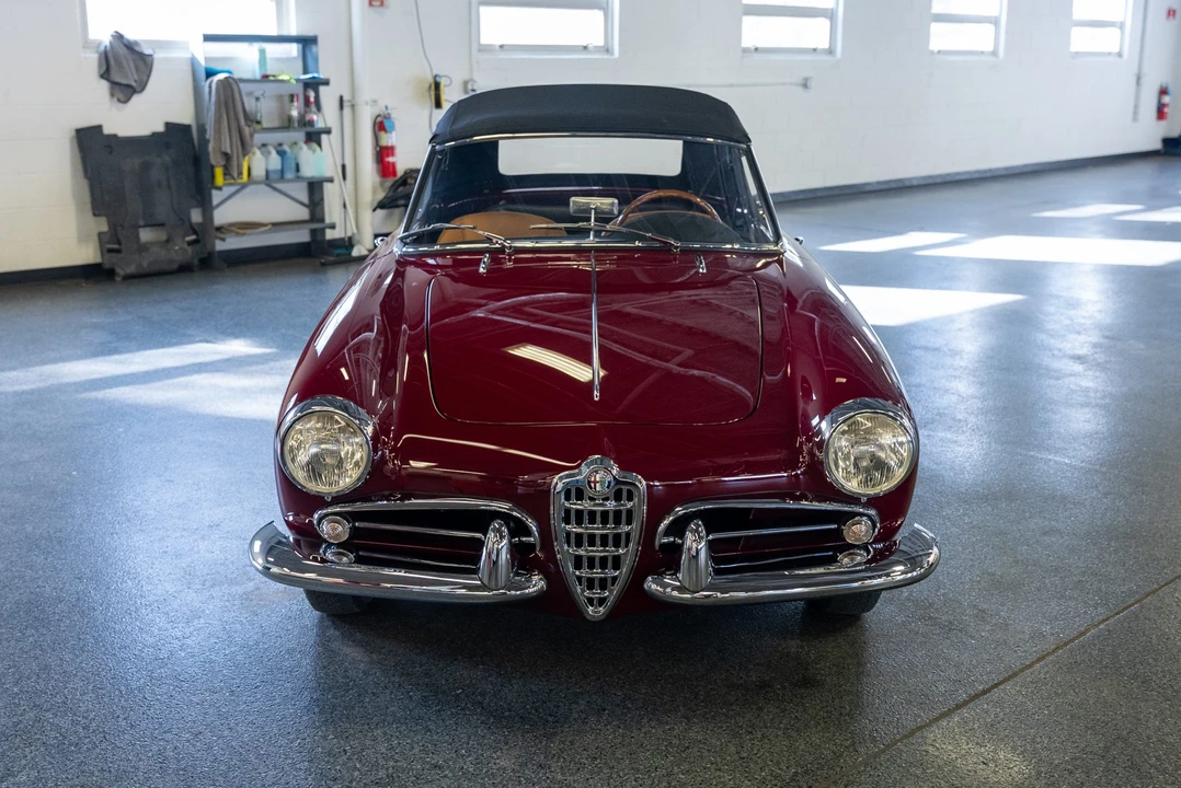 1960 Alfa Romeo Giulietta - Image 22 of 31