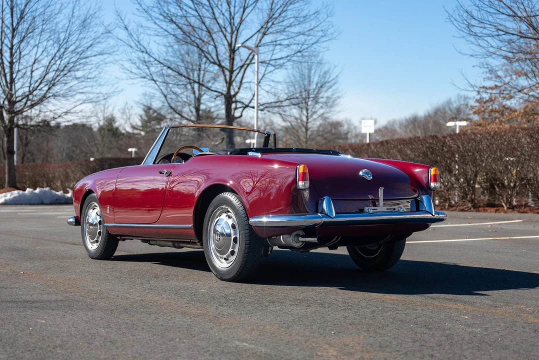 1960 Alfa Romeo Giulietta - Image 12 of 31
