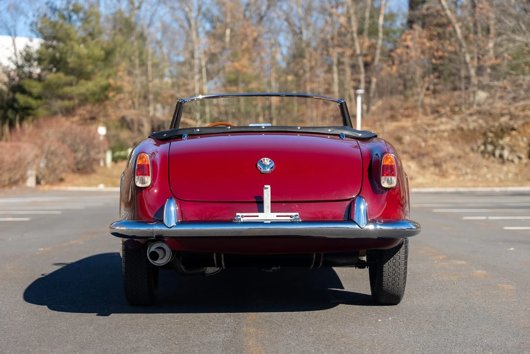 1960 Alfa Romeo Giulietta - Image 14 of 31