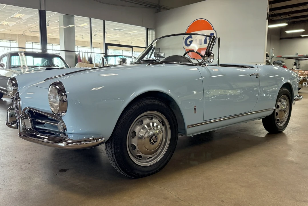 1960 Alfa Romeo Giulietta - Image 2 of 31