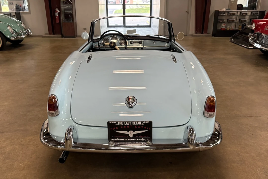 1960 Alfa Romeo Giulietta - Image 10 of 31