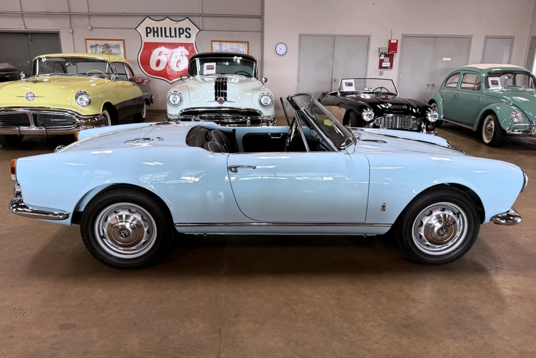 1960 Alfa Romeo Giulietta - Image 15 of 31