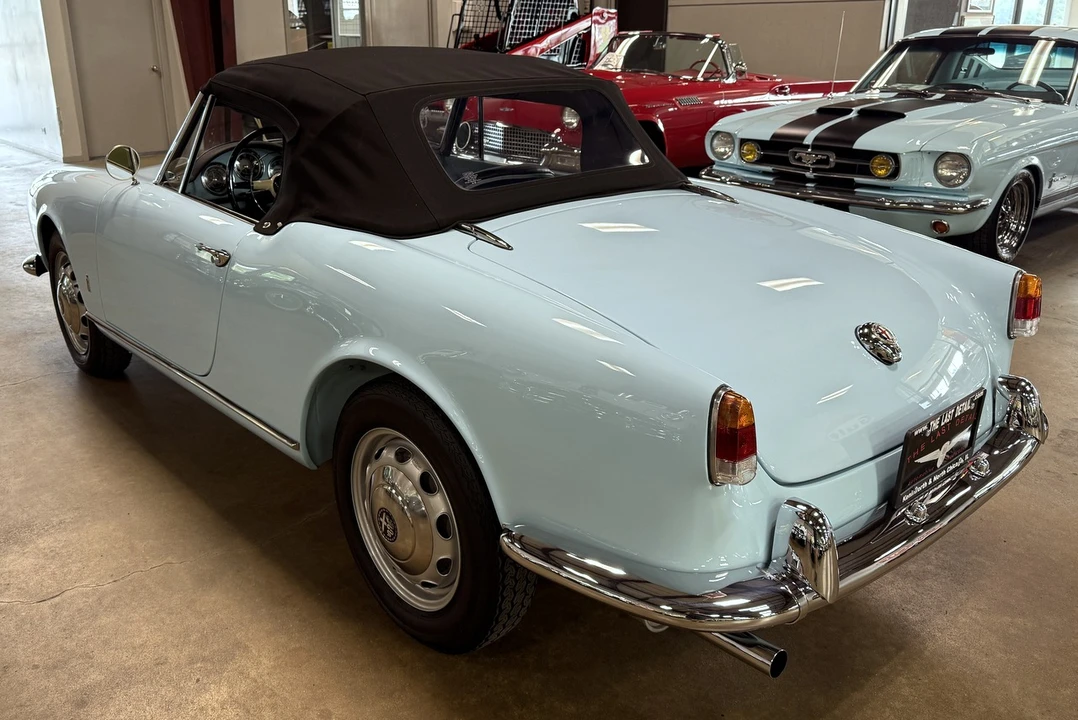 1960 Alfa Romeo Giulietta - Image 22 of 31