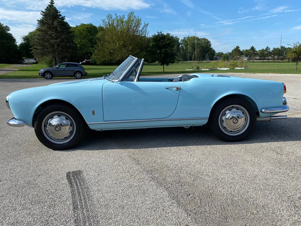1960 Alfa Romeo Giulietta - Image 12 of 31