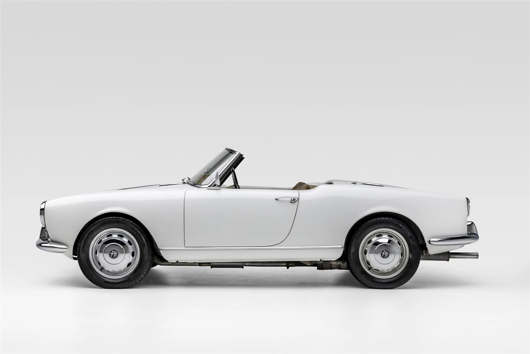 1960 Alfa Romeo Giulietta - Image 22 of 31