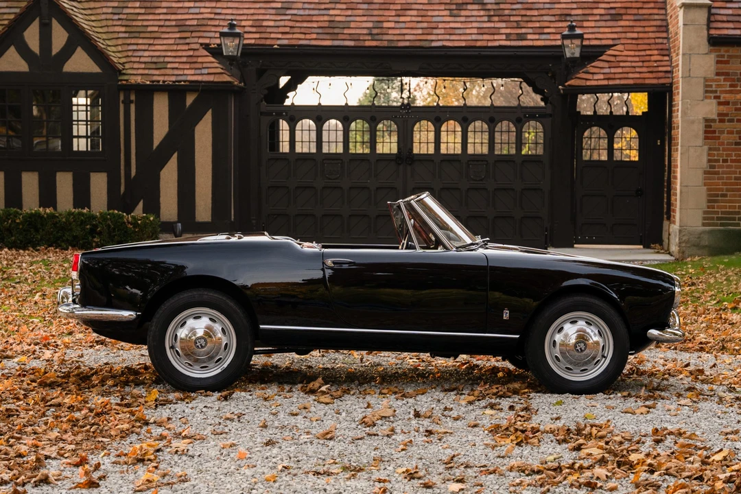 1960 Alfa Romeo Giulietta - Image 17 of 31