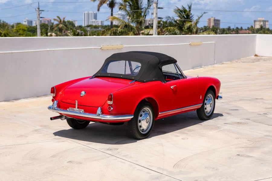 1960 Alfa Romeo Giulietta - Image 3 of 31