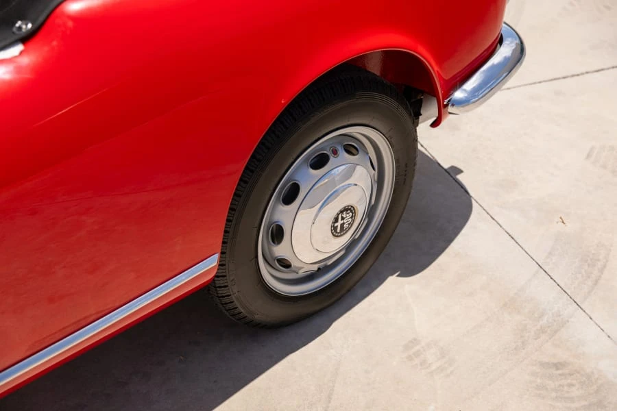 1960 Alfa Romeo Giulietta - Image 7 of 31