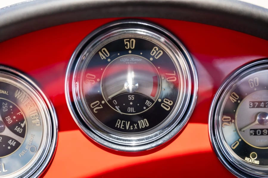 1960 Alfa Romeo Giulietta - Image 24 of 31