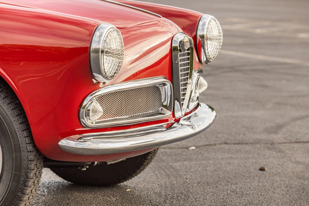 1960 Alfa Romeo Giulietta - Image 11 of 31