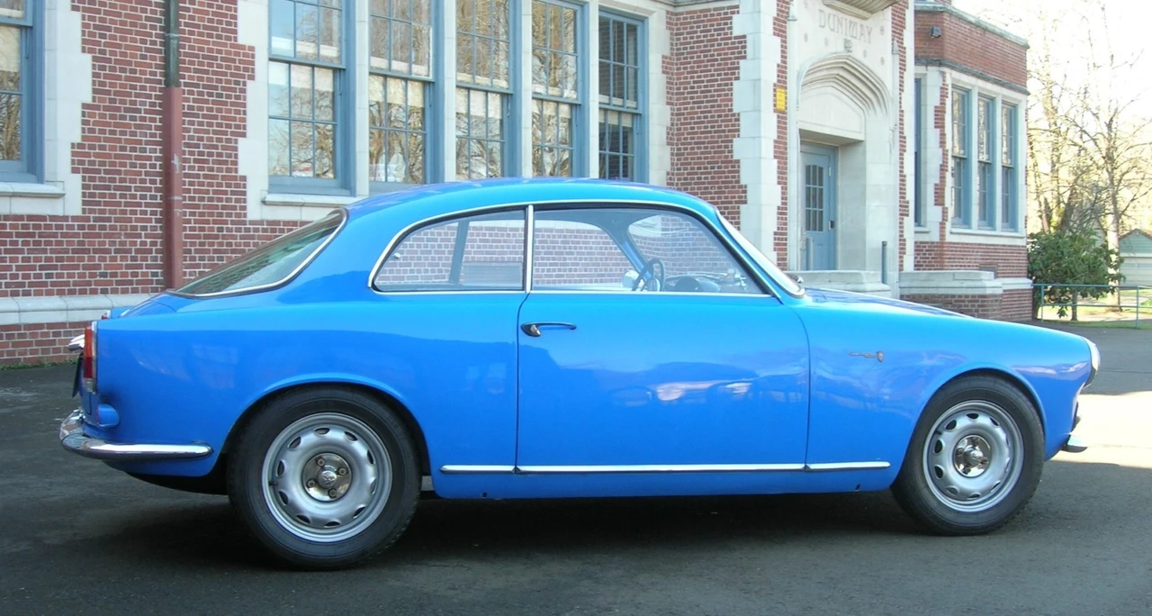 1960 Alfa Romeo Giulietta - Image 16 of 31