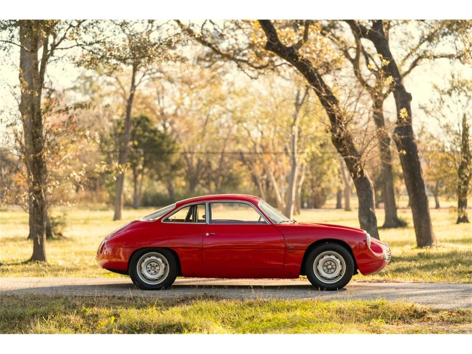 1960 Alfa Romeo Giulietta Sprint Speciale - Image 2 of 8