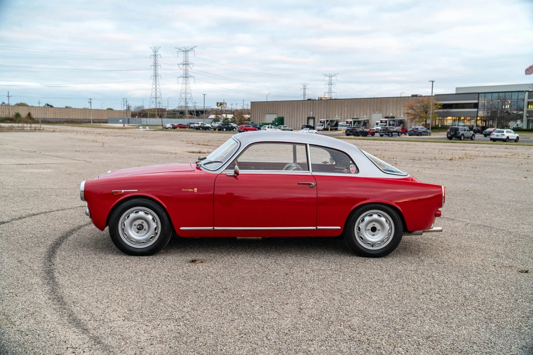 1960 Alfa Romeo Giulietta - Image 28 of 31