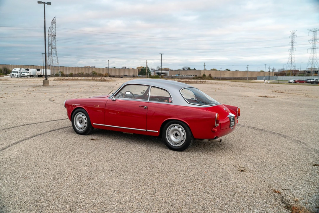 1960 Alfa Romeo Giulietta - Image 29 of 31