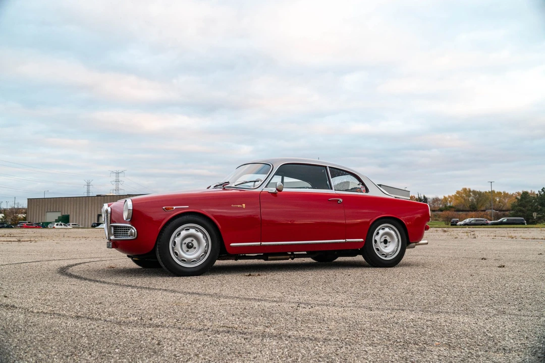 1960 Alfa Romeo Giulietta - Image 14 of 31