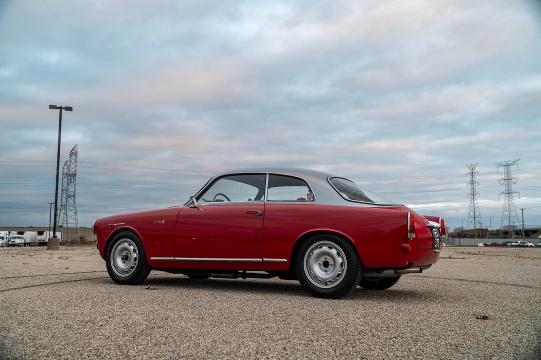 1960 Alfa Romeo Giulietta - Image 16 of 31