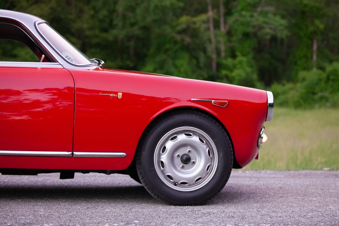 1960 Alfa Romeo Giulietta - Image 18 of 31
