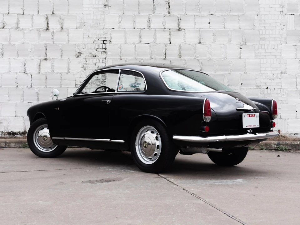 1960 Alfa Romeo Giulietta - Image 7 of 31