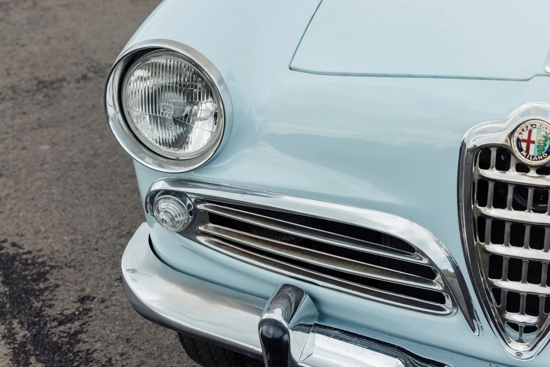1960 Alfa Romeo Giulietta - Image 29 of 31