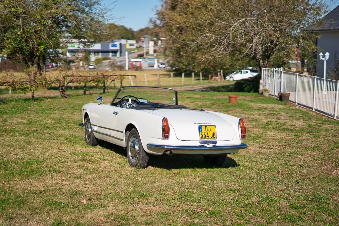 2000 Alfa Romeo 102-Series 2000 - Image 17 of 30
