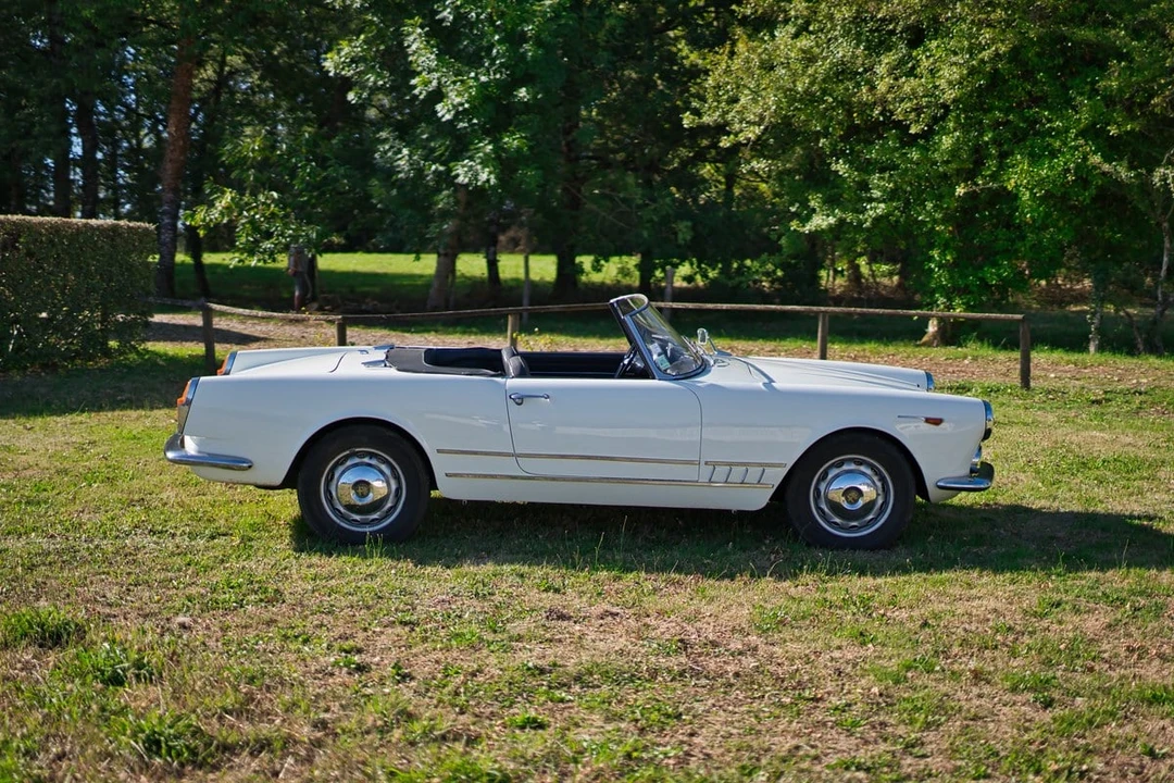 2000 Alfa Romeo 102-Series 2000 - Image 12 of 30