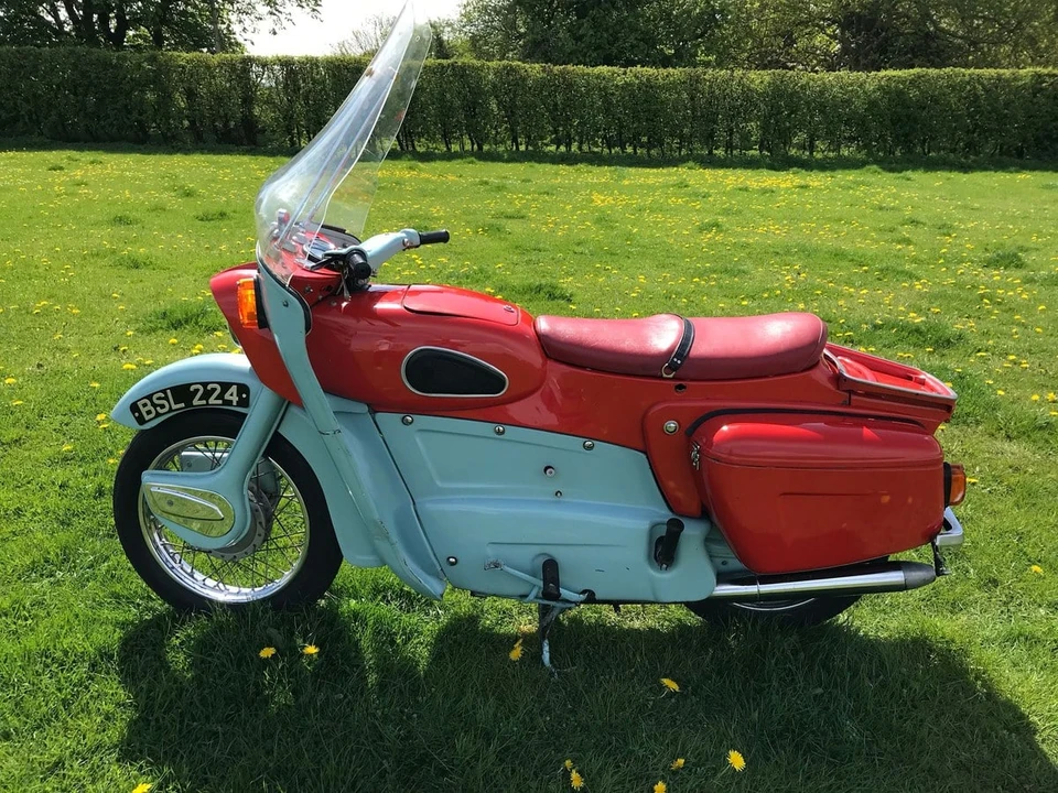 1960 Ariel Motorcycles - Image 2 of 13