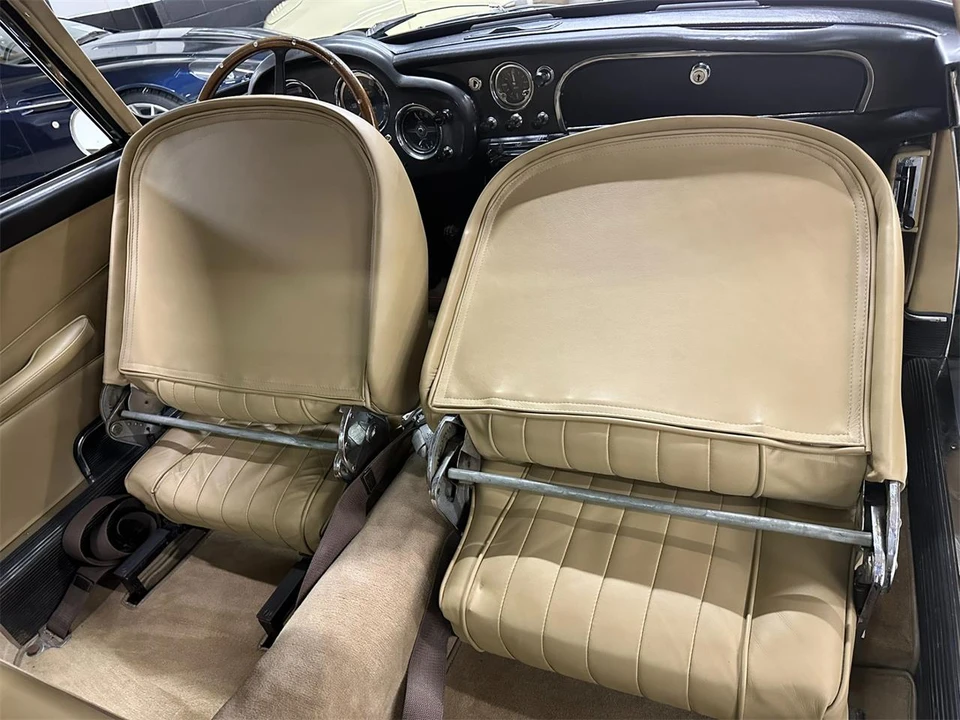 1960 Aston Martin DB4 - Image 24 of 31